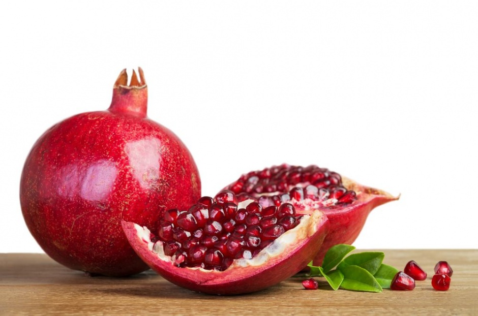 The Heart-Healthy Benefits of Organic Pomegranates