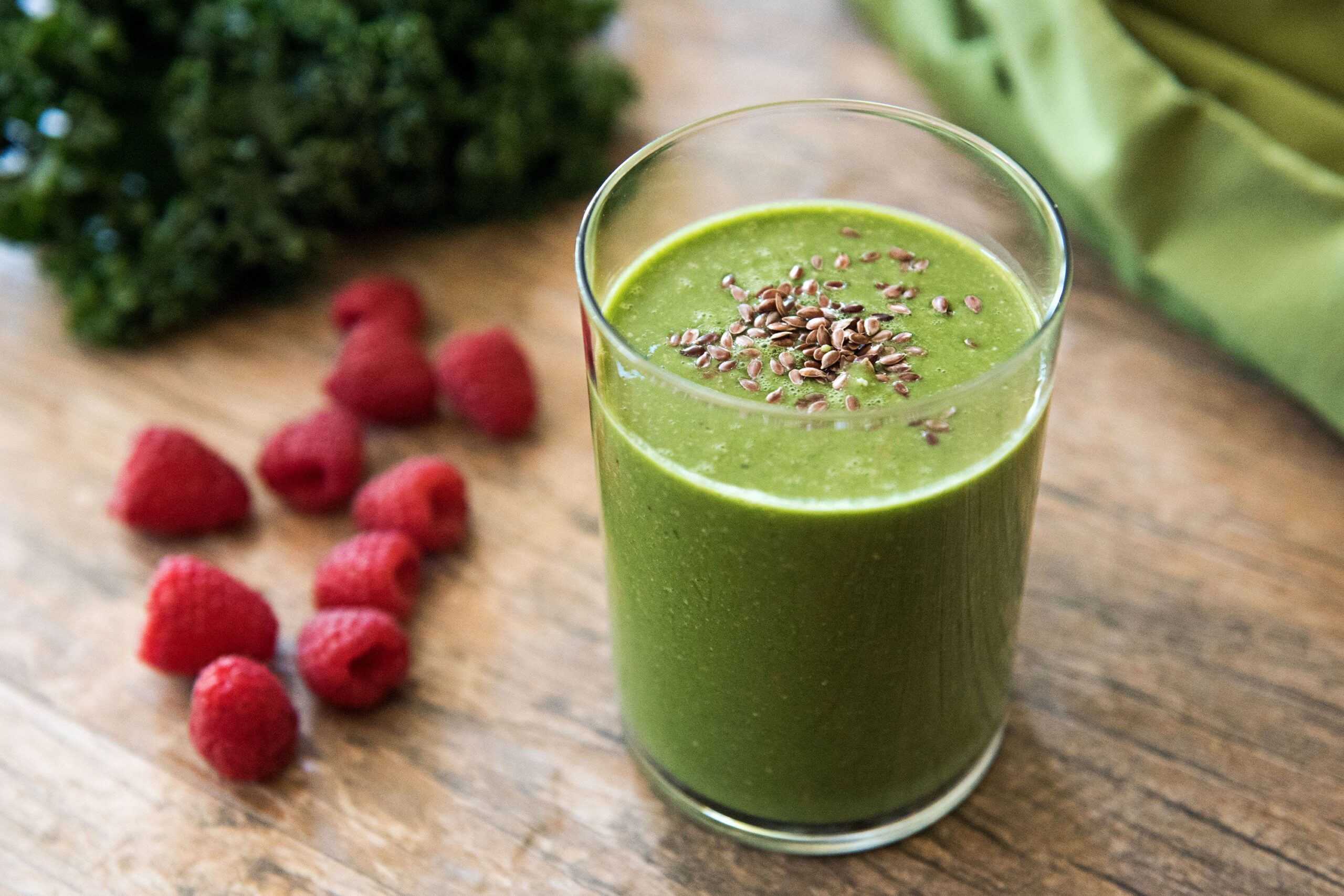 Green protein berry smoothie