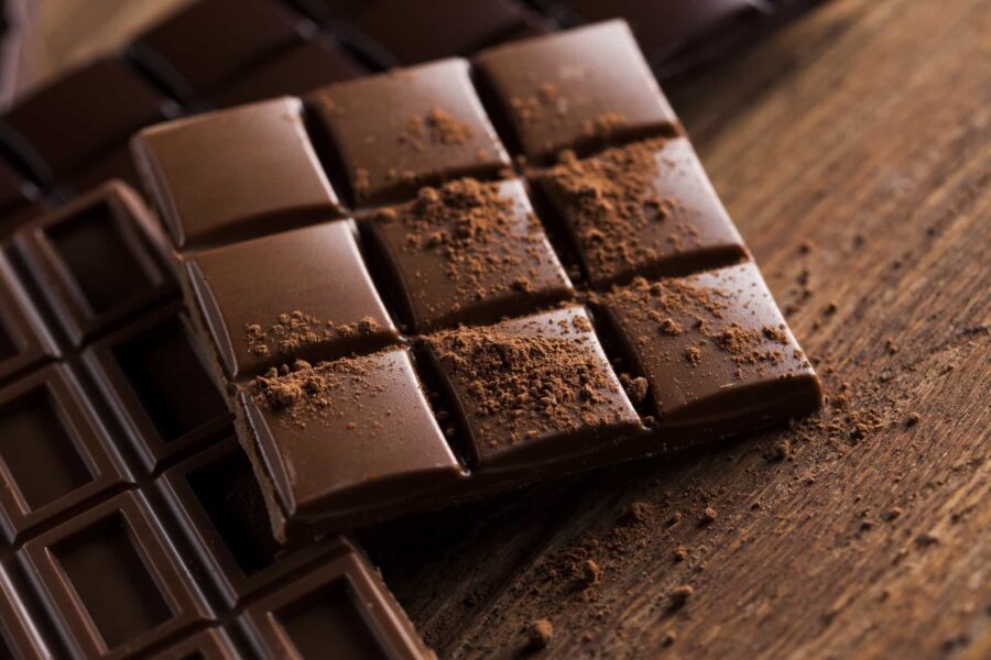 Organic Dark Chocolate: Heart Health and Mood without Additives