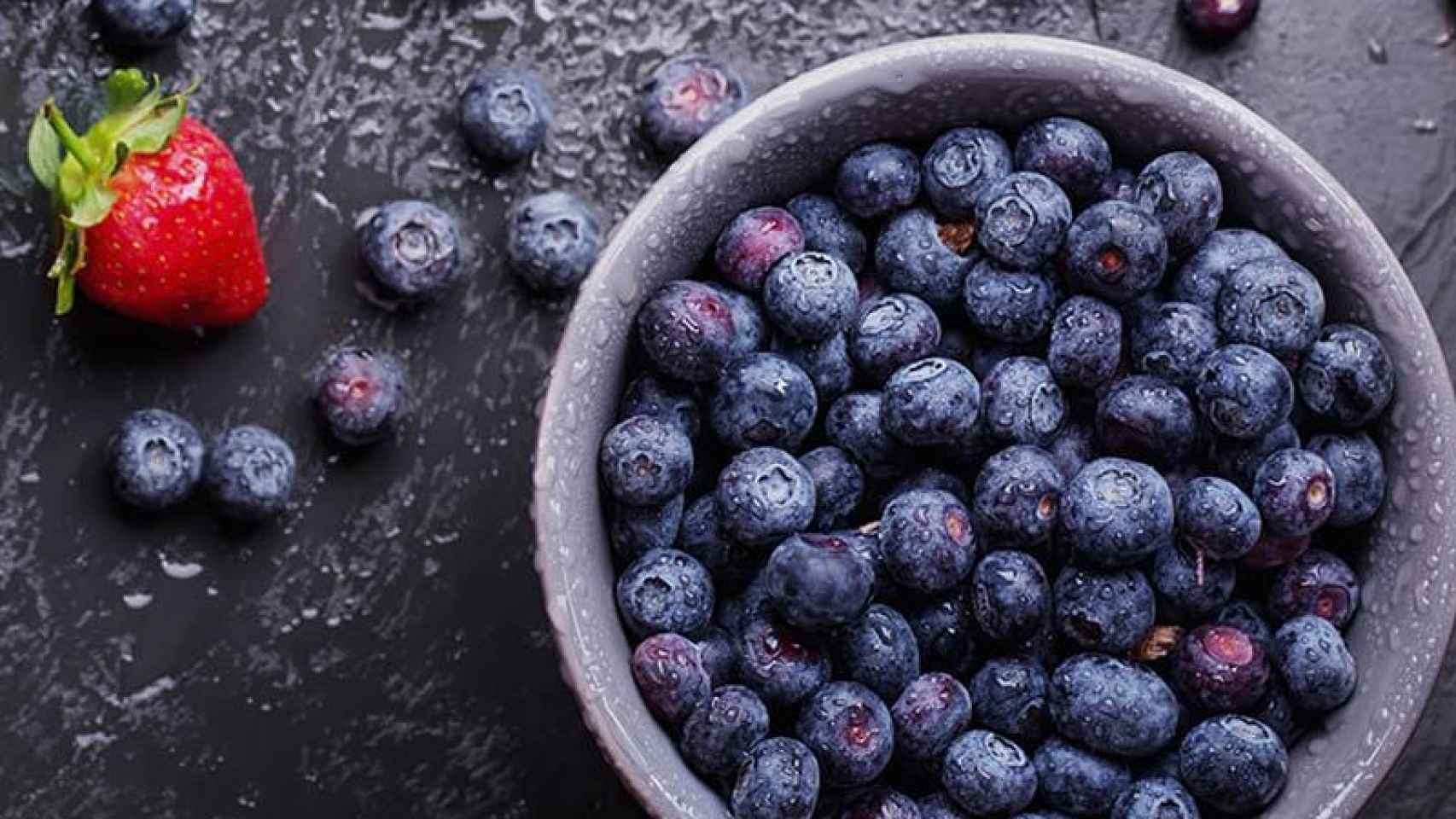 Organic Açaí Berries: An Antioxidant Power Punch and Immune Boost