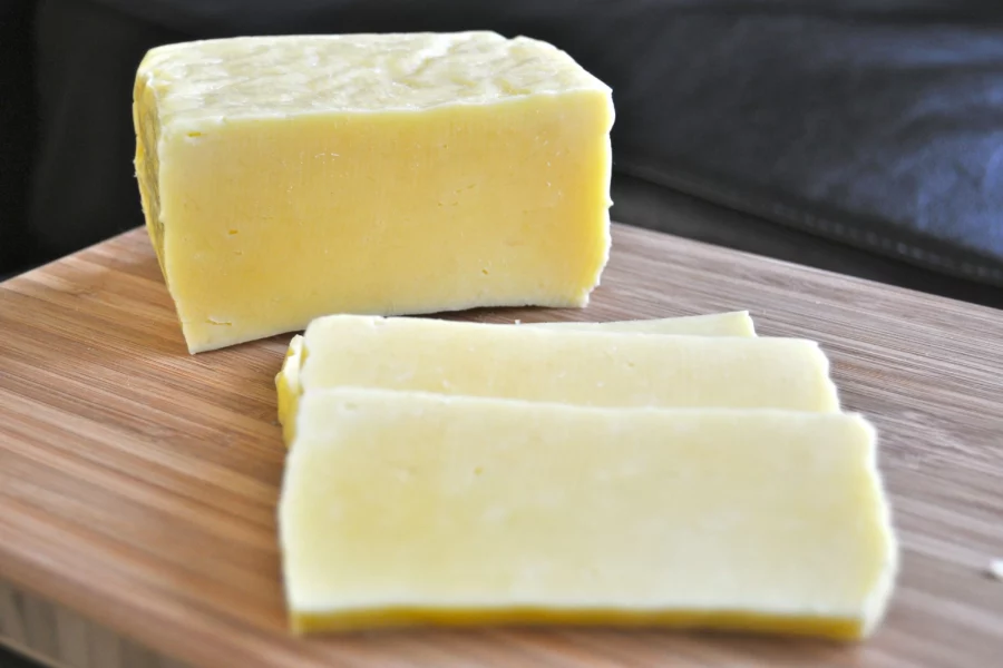 Organic Hard Cheese: Nutritional Richness and Pure Flavor