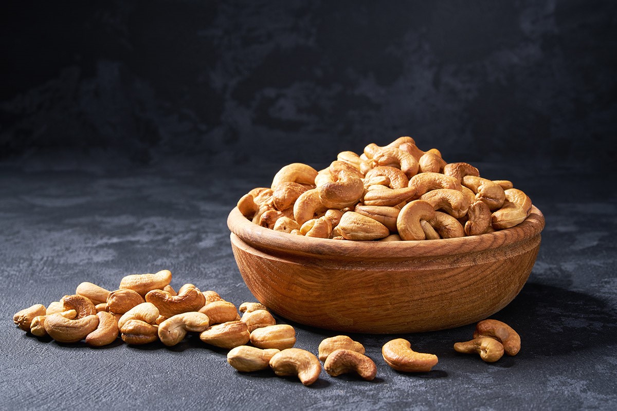 The Nutritional Value of Organic Nuts and Seeds