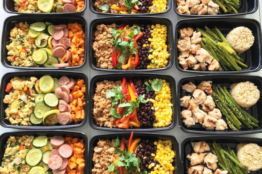 Meal Prep Like a Pro: Efficient Cooking for the Week