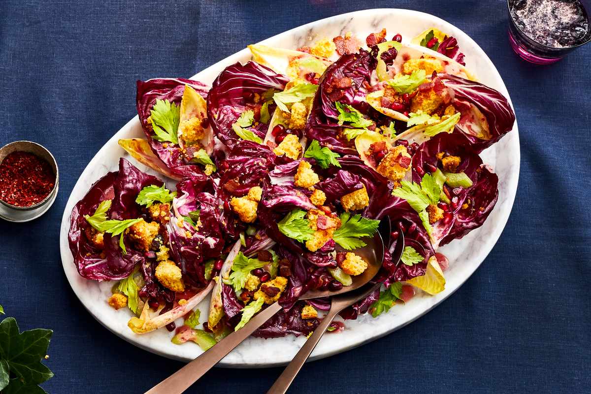 The Art of Crafting Vibrant Salads